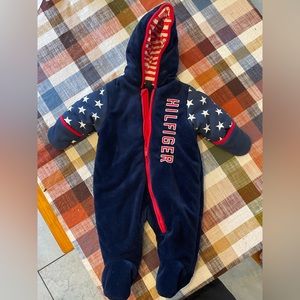 Tommy Hilfiger cozy soft 3-6m baby warm winter suit